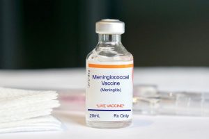 Vaksin Meningitis untuk Jemaah Umroh dan Haji