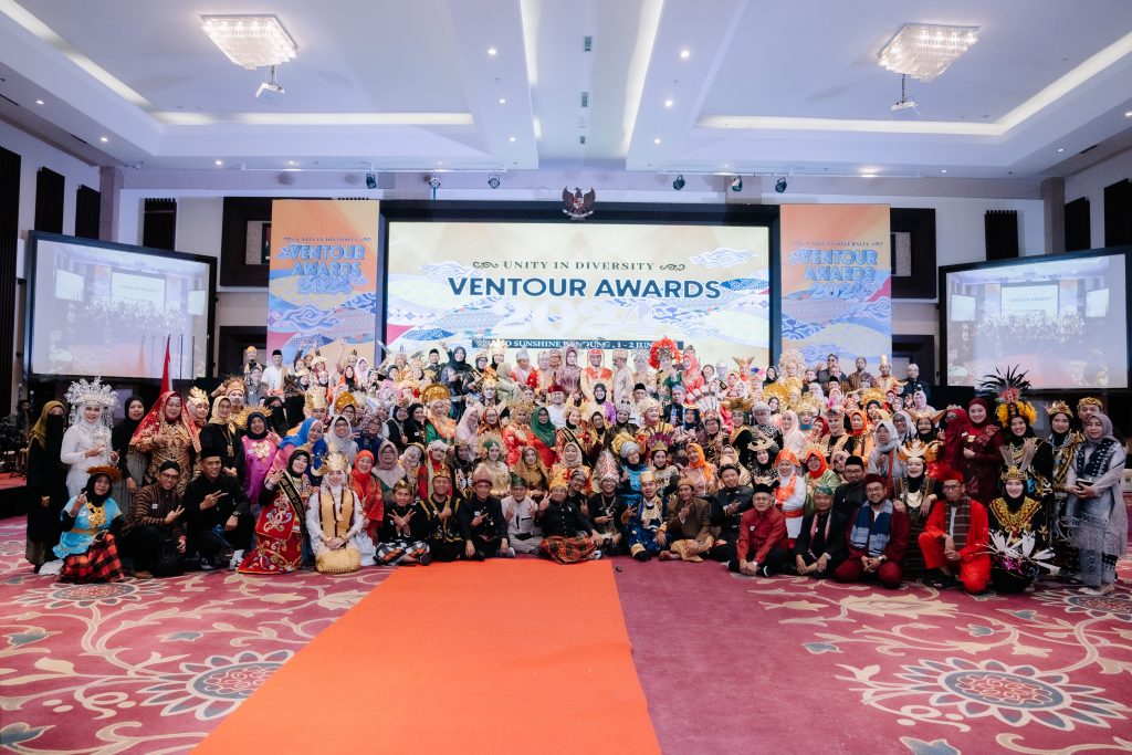 Keseruan gelaran acara Ventour Award 2024 di Bandung