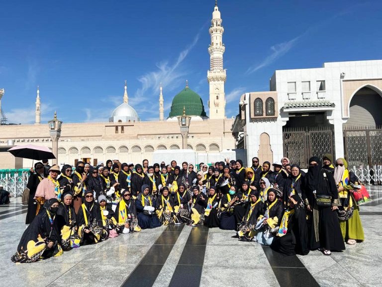 Jangan Bawa Ini! Ruang Terbatas, Jemaah di Masjid Nabawi Diingatkan untuk Patuh