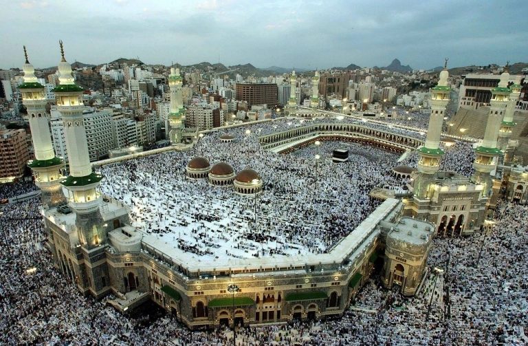 Pintu Raksasa Ada di Masjidil Haram? Terbesar dan Tertinggi di Dunia